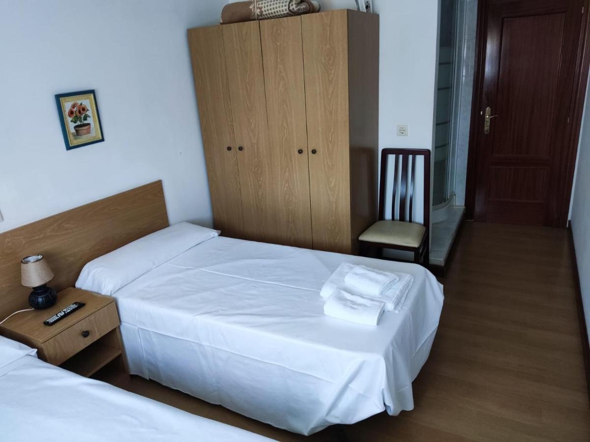 Pension Las Matillas Miranda de Ebro Esterno foto
